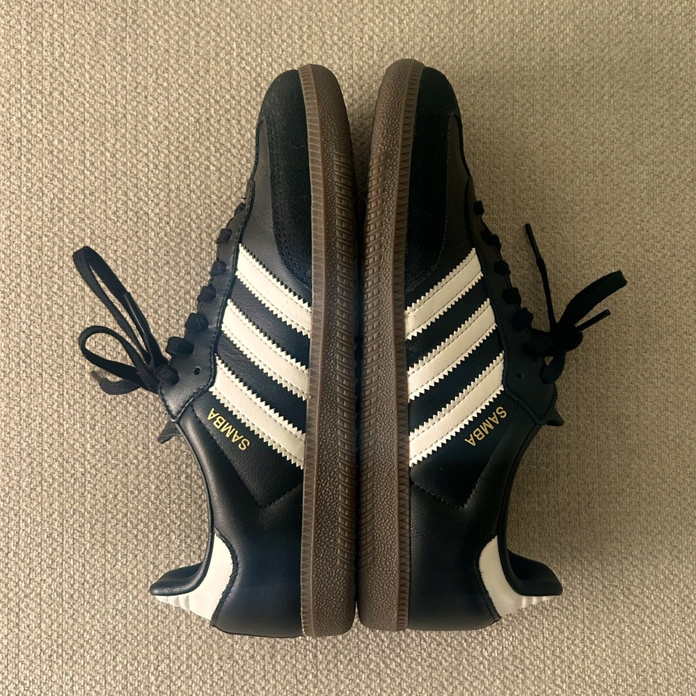 Adidas Sambas